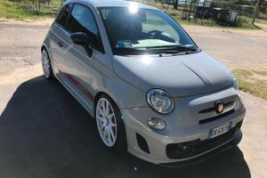 FIAT 500 Abarth / kit Romeo Ferraris