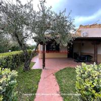 Casa, Campofelice di Roccella.