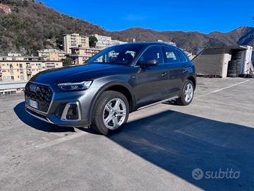 Audi Q5 S-Line 40 2.0TDI MHEV Quattro S-tronic