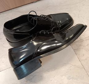 scarpe vero cuoio lavorate a mano