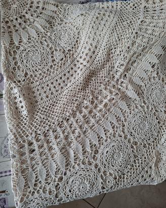 copritavolo uncinetto diamo.180