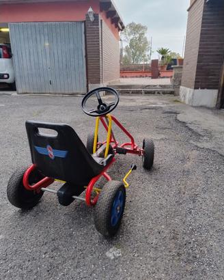 Go kart a pedali