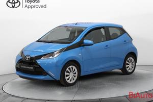Toyota Aygo 5p 1.0 x-play my15