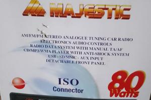 Autoradio MAJESTIC Lettore CD/USB/SD