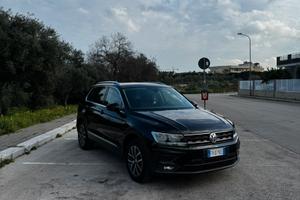 Volkswagen  tiguan 2019