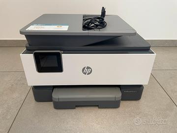 Stampante HP OfficeJet Pro 9012 con guasto