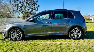 Golf 7.5 Sport- Volkswagen - 2018