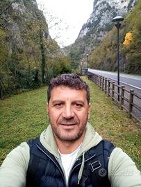 Tutto fare lavori/domestici Idraulico /imbianchino