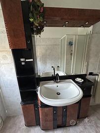 Mobile bagno con lavello