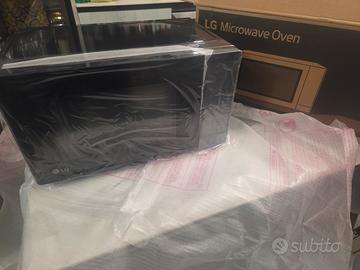 microonde LG nuovo con garanzia 