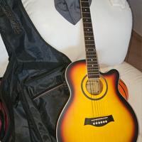 CHITARRA ACUSTICA 