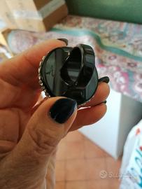 anello in plastica dura. 