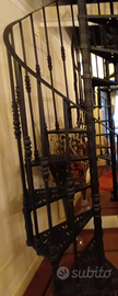 Scala a chiocciola in ghisa