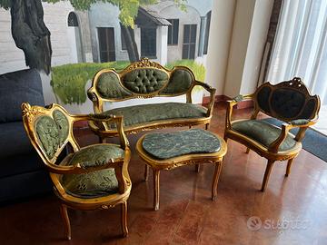 Set da salotto colore verde
