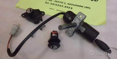 SERRATURA SPORTCITY 125 250 300 APRILIA RICAMBI PI