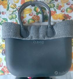 O- Bag classica Nera con bordo grigio