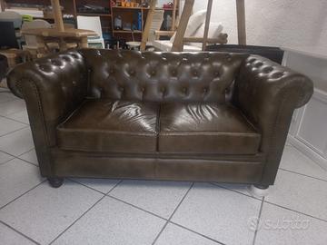 Divano Chester originale due posti
