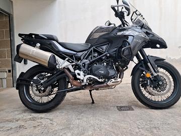 Benelli TRK 502X, TRK 502 X