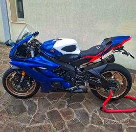 Yamaha YZF R6 - 2018