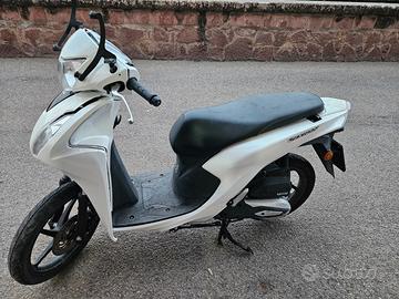 Honda Vision 110 - 2022