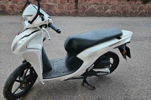 Honda Vision 110 - 2022