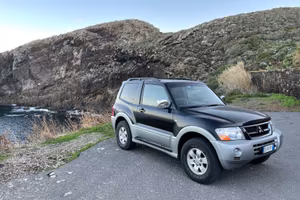 Mitsubishi pajero