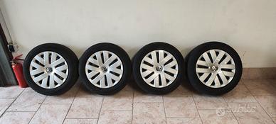 Gomme termiche  con cerchio e copricerchio VW Polo