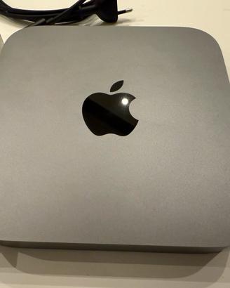 Mac mini i7 6core 8ram 500 SSD