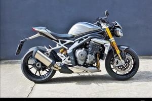 TRIUMPH Speed Triple 1200 RS Abs