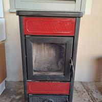 Stufa ghisa e ceramica