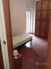 Ampia stanza singola - collegamenti TOP (FL1 + bus