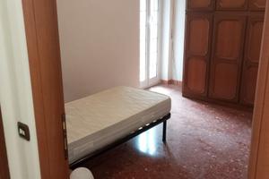 Ampia stanza singola - collegamenti TOP (FL1 + bus