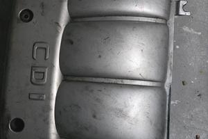 Coperchio motore Mercedes classe C  2000/2007