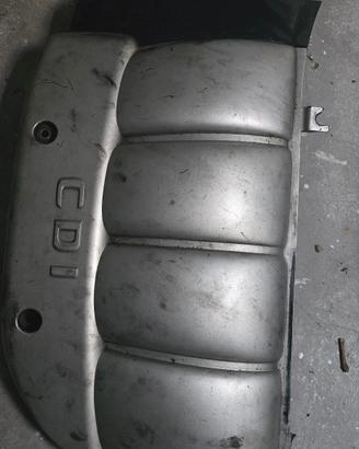 Coperchio motore Mercedes classe C  2000/2007