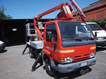 AUTOPIATTAFORMA 17 METRI