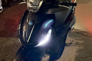 BEVERLY 300 TRANNE TELAIO