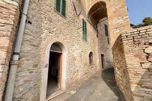 CASA SEMINDIPENDENTE A ASSISI