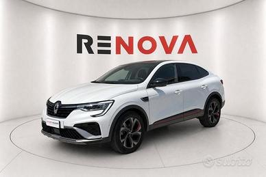 Renault Arkana Hybrid E-Tech 145 CV R.S. Line
