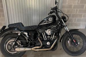 Harley Davidson 883