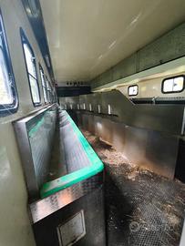 van trasporto cavalli  TRATTATIVA RISERVATA