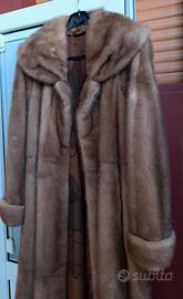 Cappotto di pelliccla di castoro