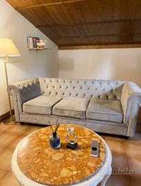 Divano moderno