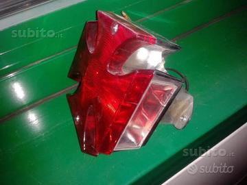 Faro posteriore custom