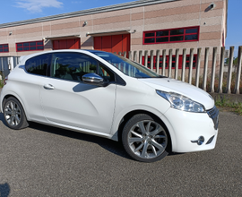 Peugeot 208 ,1.6thp,turbo benzina, 156cv