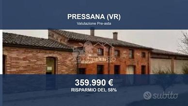Immobile in asta di 836 m² a Pressana