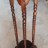 Porta piante in legno