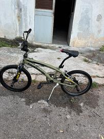 BMX FREESTYLE