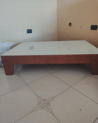tavolo firmato Calligaris 