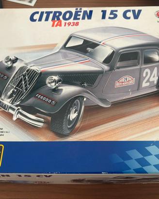 Bburago Citroen 15cv 1/24 metalkit
