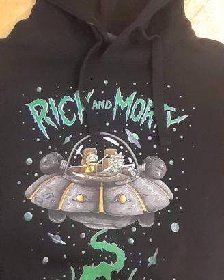 FELPA RICK AND MORTY